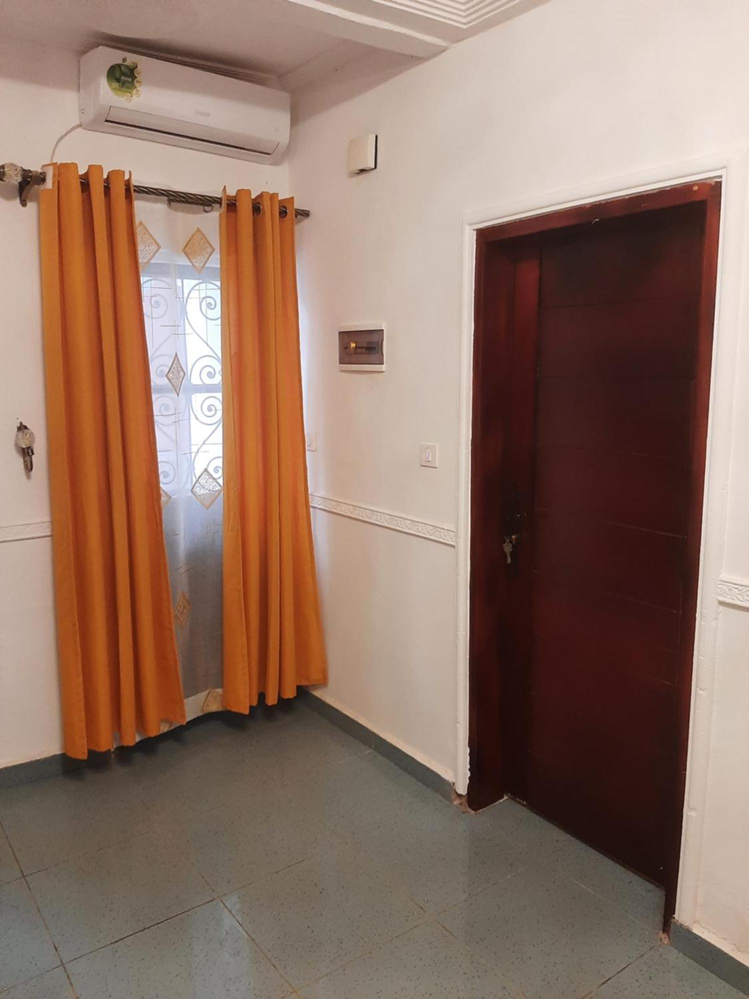 Residence P P M Odza Yaoundé Eksteriør bilde