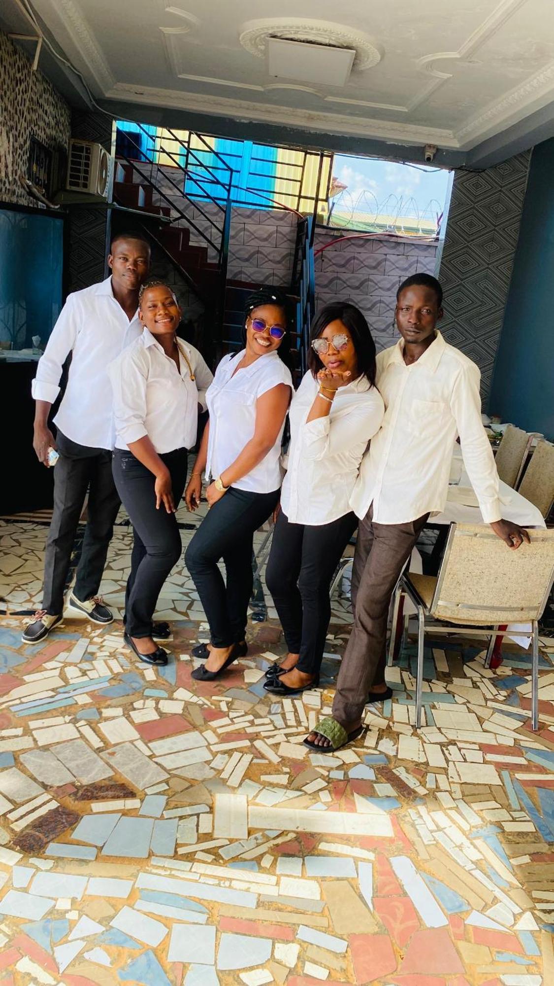 Residence P P M Odza Yaoundé Eksteriør bilde